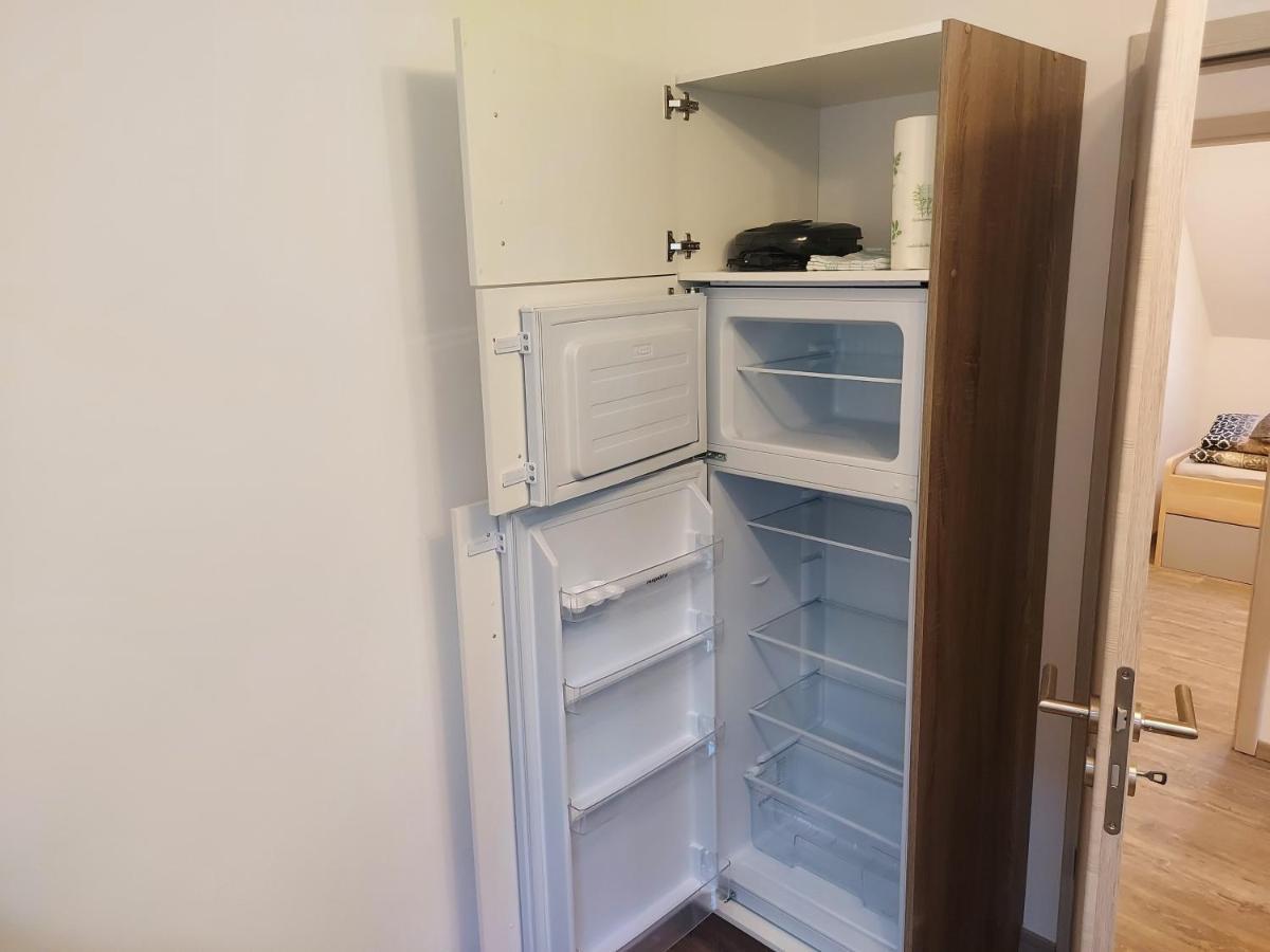 Apartment Popp Erzhausen Exteriör bild