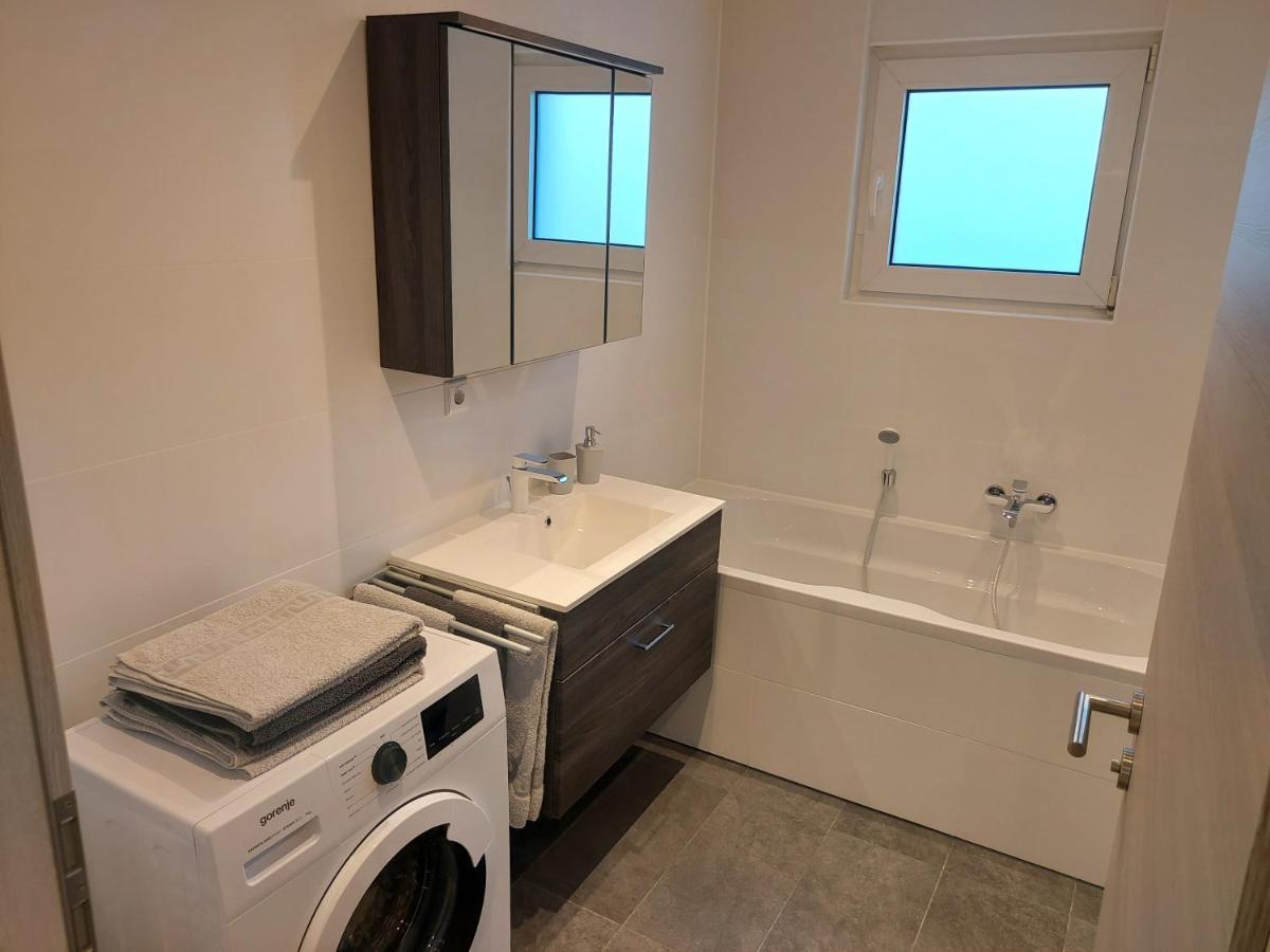 Apartment Popp Erzhausen Exteriör bild